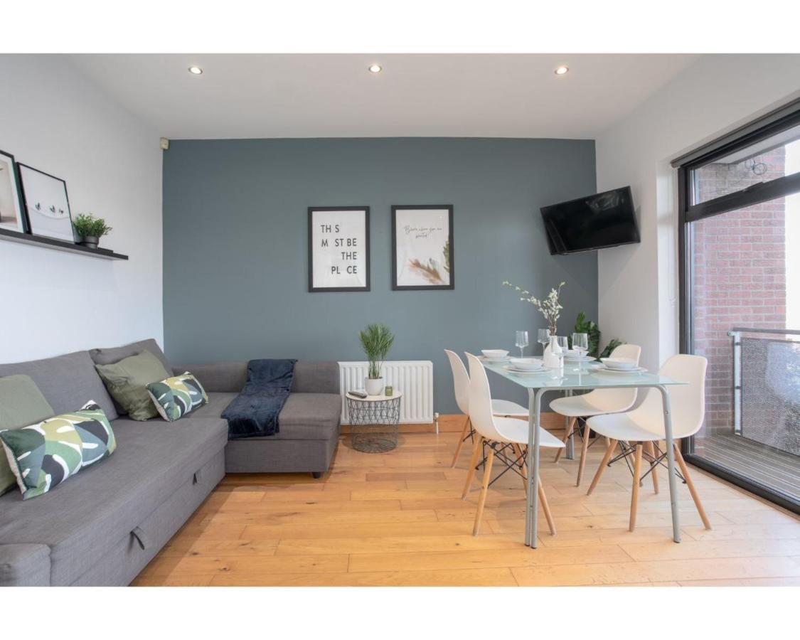 Central Belfast Apartments Eden מראה חיצוני תמונה
