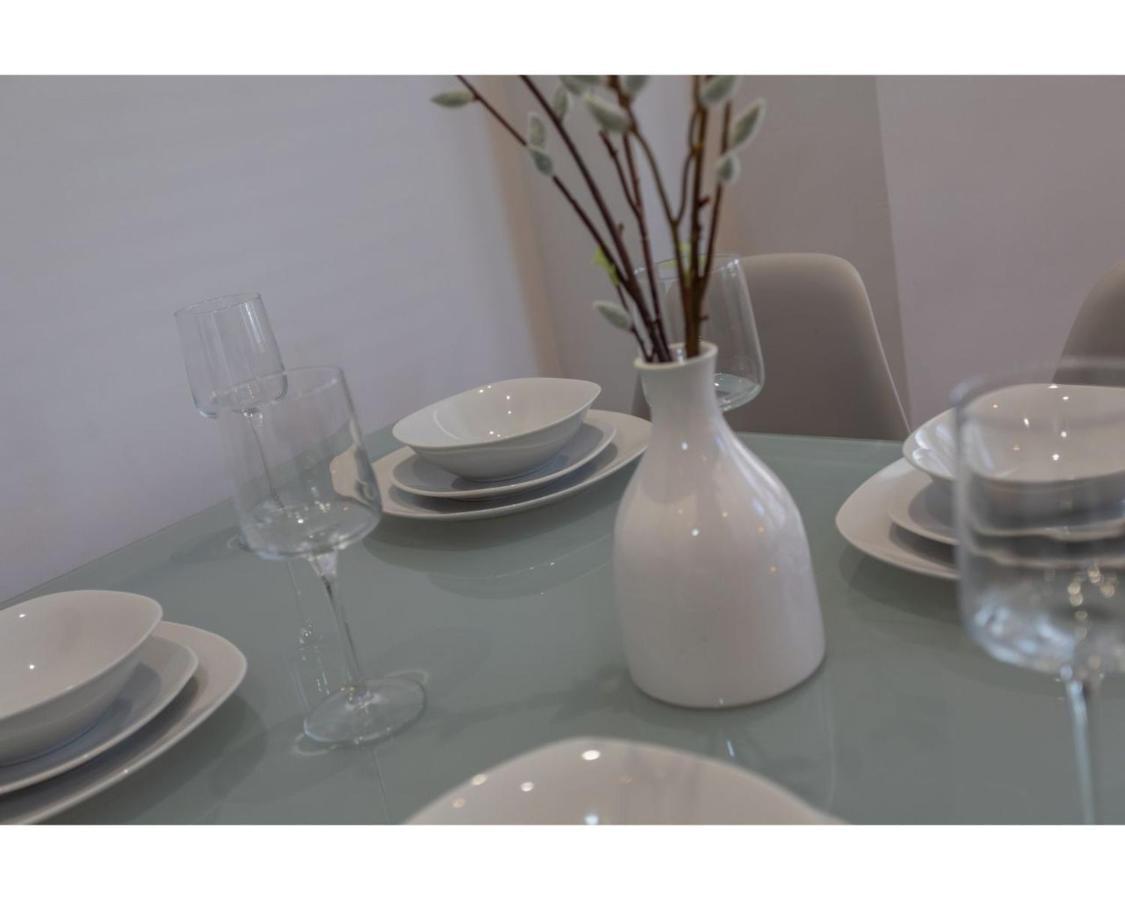 Central Belfast Apartments Eden מראה חיצוני תמונה