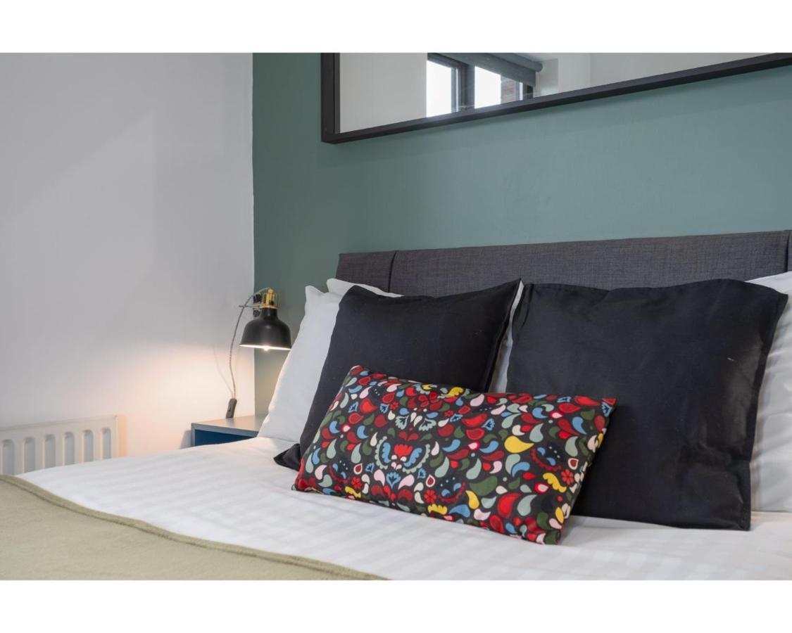 Central Belfast Apartments Eden מראה חיצוני תמונה