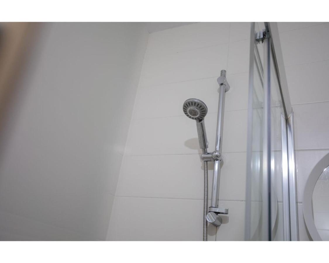 Central Belfast Apartments Eden מראה חיצוני תמונה